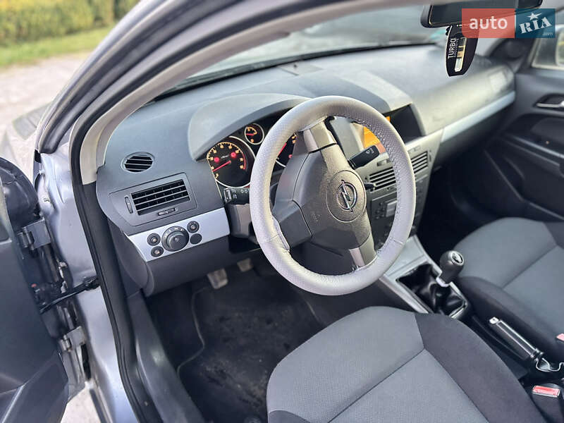 Універсал Opel Astra 2005 в Тернополі фото 63 Універсал Opel Astra 2005 в Тернополі