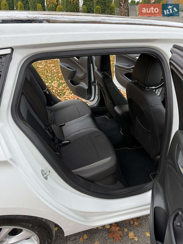 Универсал Opel Astra 2021 в Хмельницком