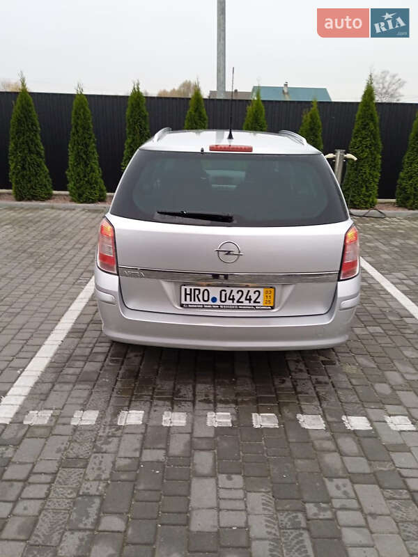 Універсал Opel Astra 2009 в Звягелі фото 18 Універсал Opel Astra 2009 в Звягелі