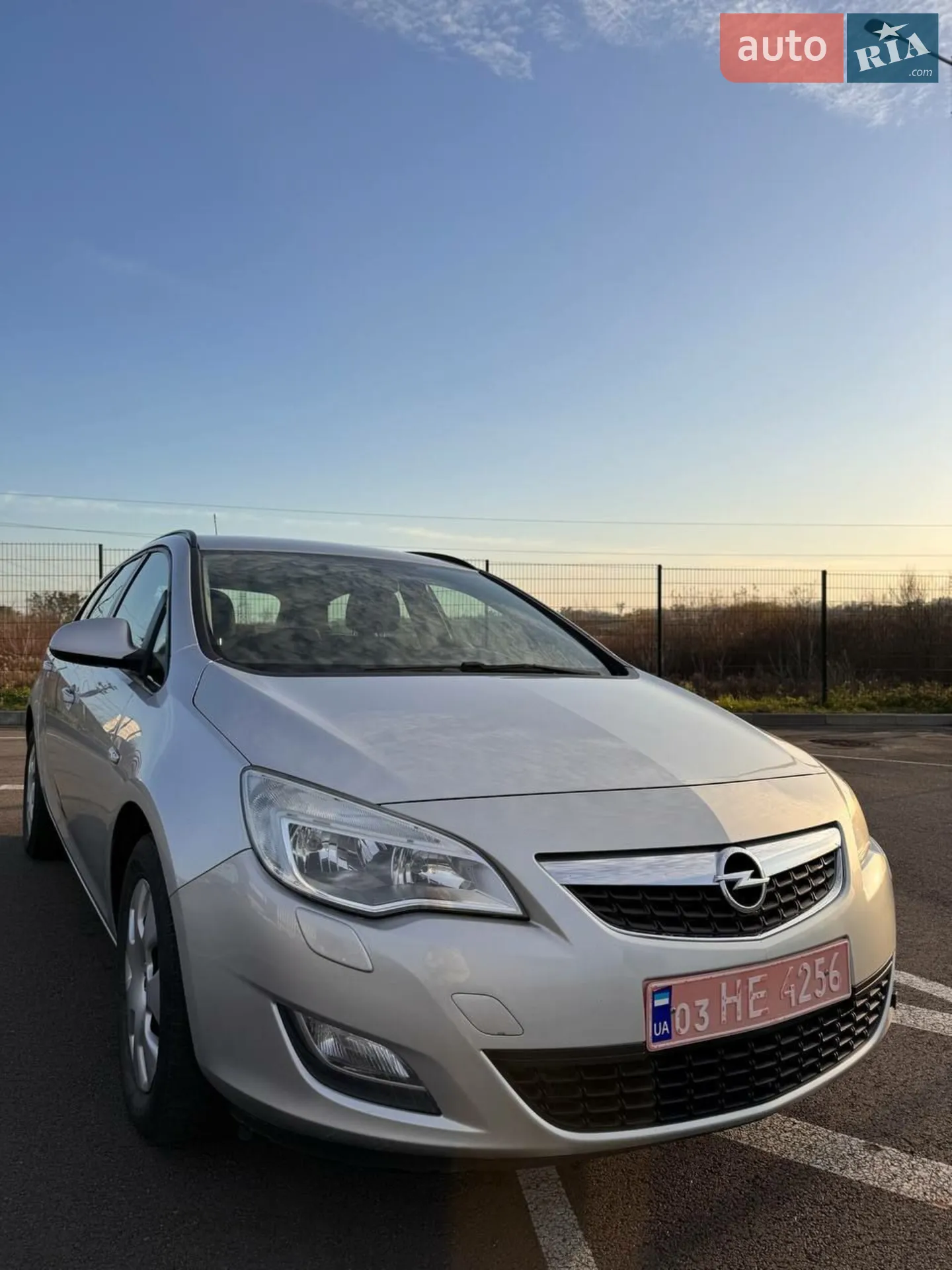 2011 Opel Astra - мініатюра 95