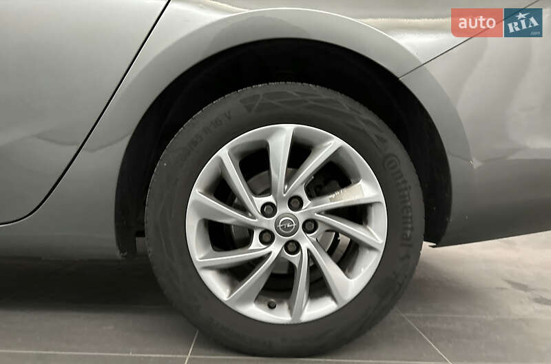 Универсал Opel Astra 2020 в Хмельницком