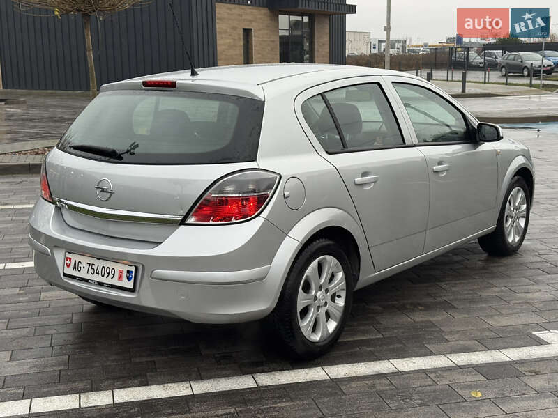 Хетчбек Opel Astra 2009 в Луцьку фото 10 Хетчбек Opel Astra 2009 в Луцьку