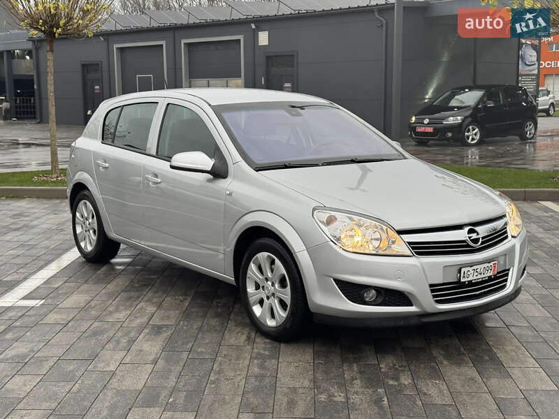 Хетчбек Opel Astra 2009 в Луцьку фото 15 Хетчбек Opel Astra 2009 в Луцьку