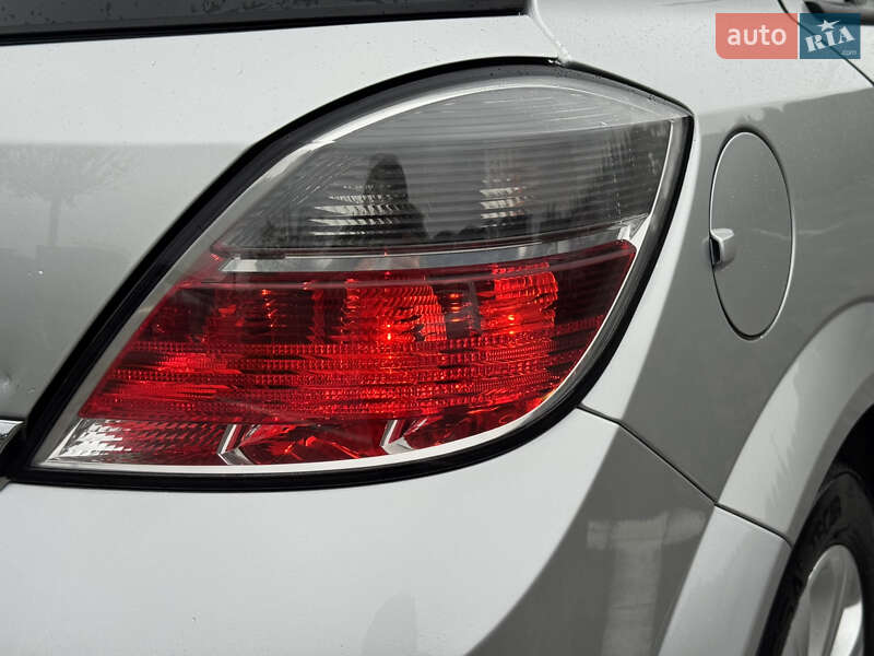 Хетчбек Opel Astra 2009 в Луцьку фото 32 Хетчбек Opel Astra 2009 в Луцьку