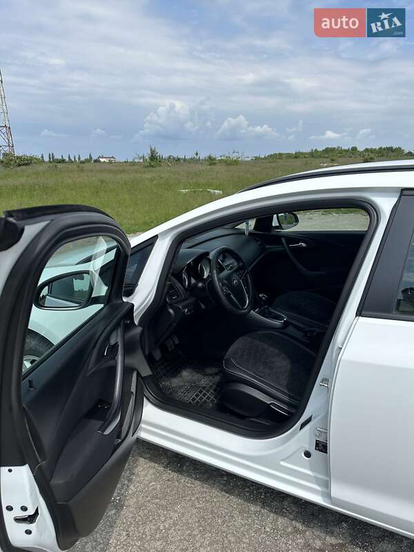 Універсал Opel Astra 2016 в Чернівцях фото 15 Універсал Opel Astra 2016 в Чернівцях