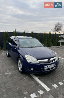 Универсал Opel Astra 2008 в Звягеле