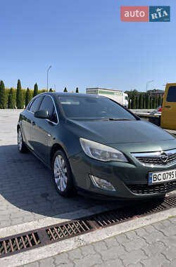 Хэтчбек Opel Astra 2010 в Львове