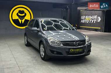 Хетчбек Opel Astra 2007 в Чернівцях