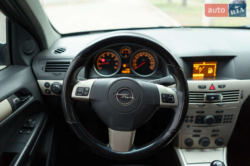 Хэтчбек Opel Astra 2007 в Полтаве фото 18 Хэтчбек Opel Astra 2007 в Полтаве