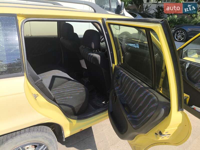 Универсал Opel Astra 1995 в Новоднестровске фото 13 Универсал Opel Astra 1995 в Новоднестровске