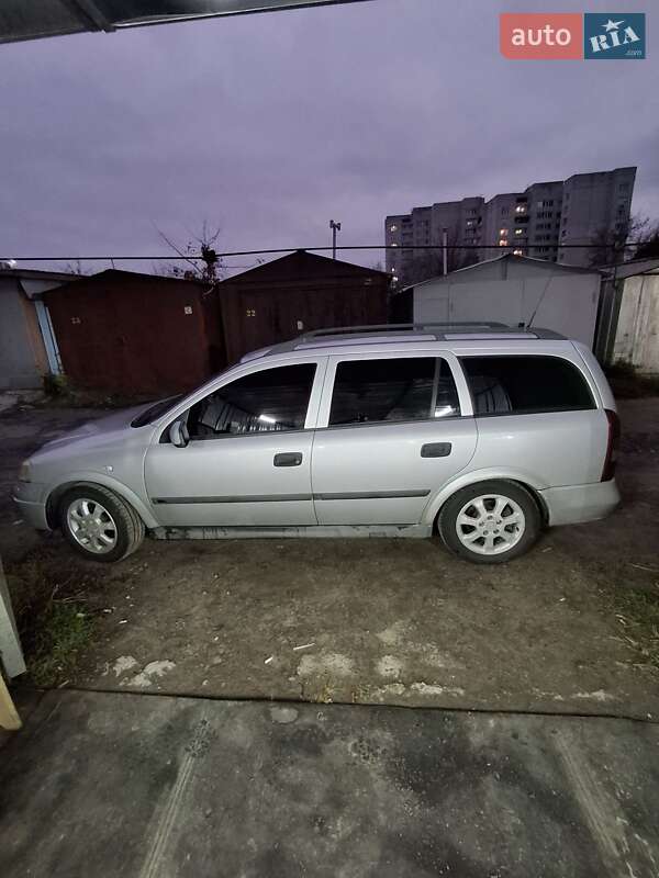 Універсал Opel Astra 2001 в Черкасах