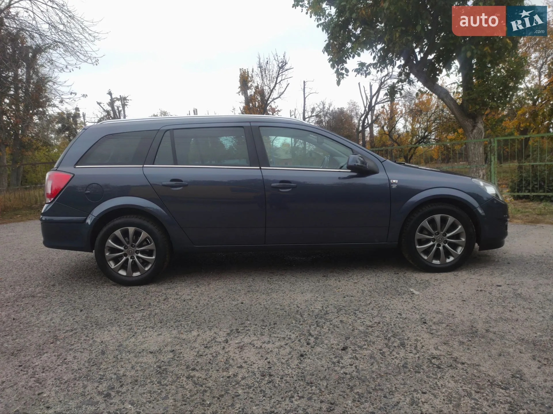 2010 Opel Astra - мініатюра 4