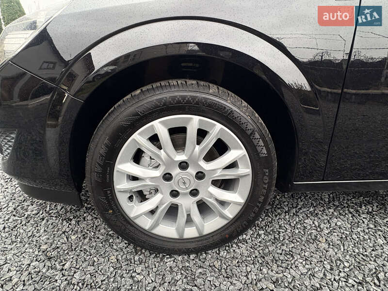 Універсал Opel Astra 2010 в Клевані фото 7 Універсал Opel Astra 2010 в Клевані