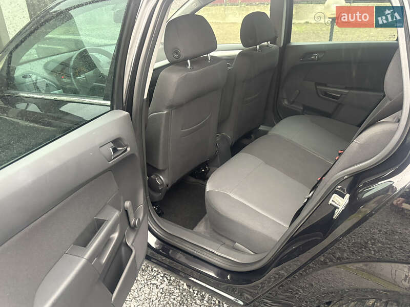 Універсал Opel Astra 2010 в Клевані фото 17 Універсал Opel Astra 2010 в Клевані