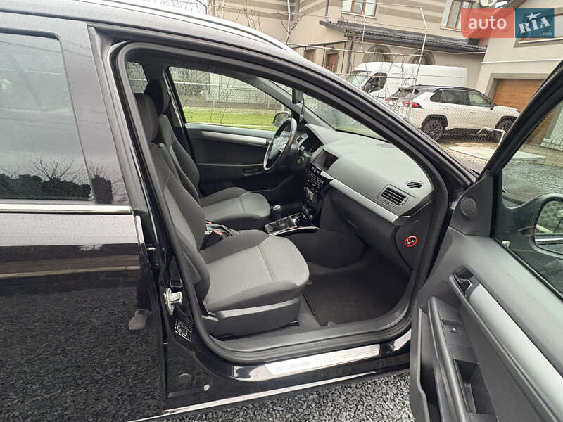 Універсал Opel Astra 2010 в Клевані фото 21 Універсал Opel Astra 2010 в Клевані