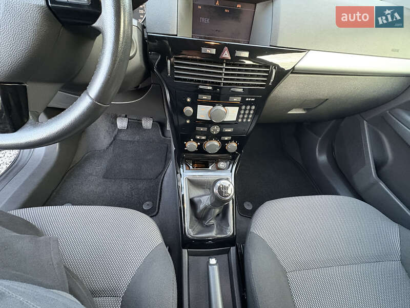 Універсал Opel Astra 2010 в Клевані фото 70 Універсал Opel Astra 2010 в Клевані