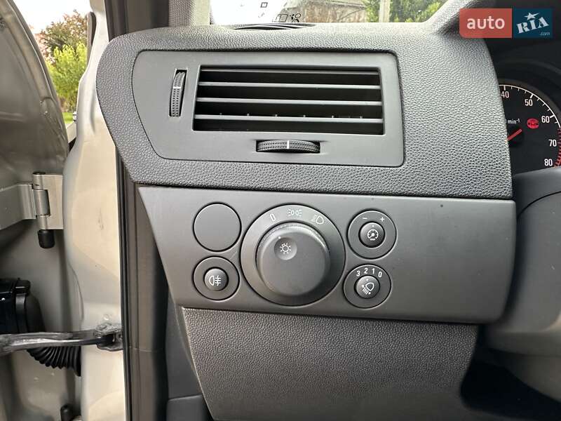 Хэтчбек Opel Astra 2008 в Одессе