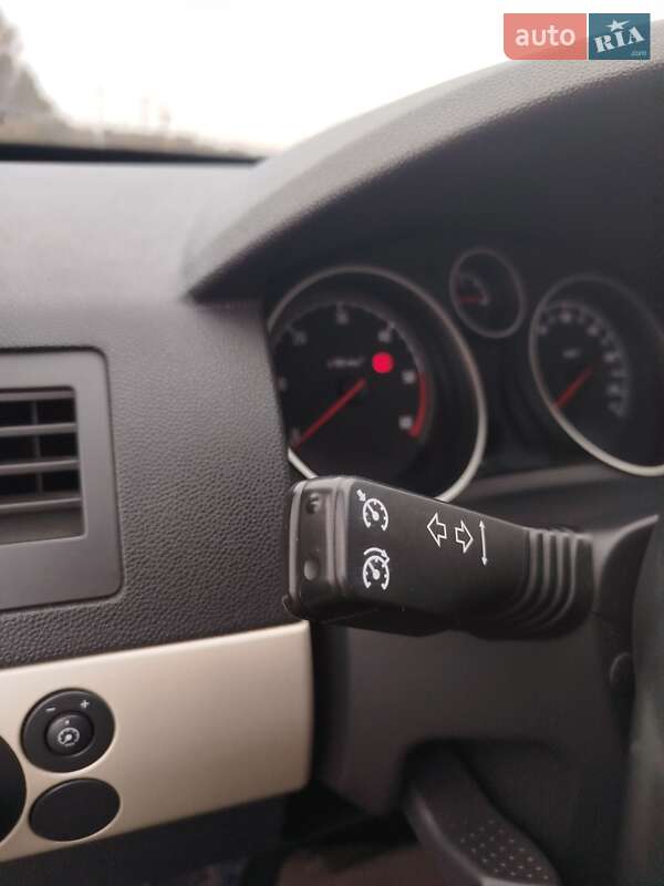 Універсал Opel Astra 2008 в Ковелі