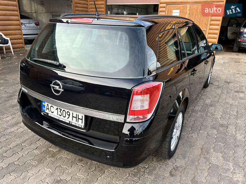 Універсал Opel Astra 2009 в Кривому Розі