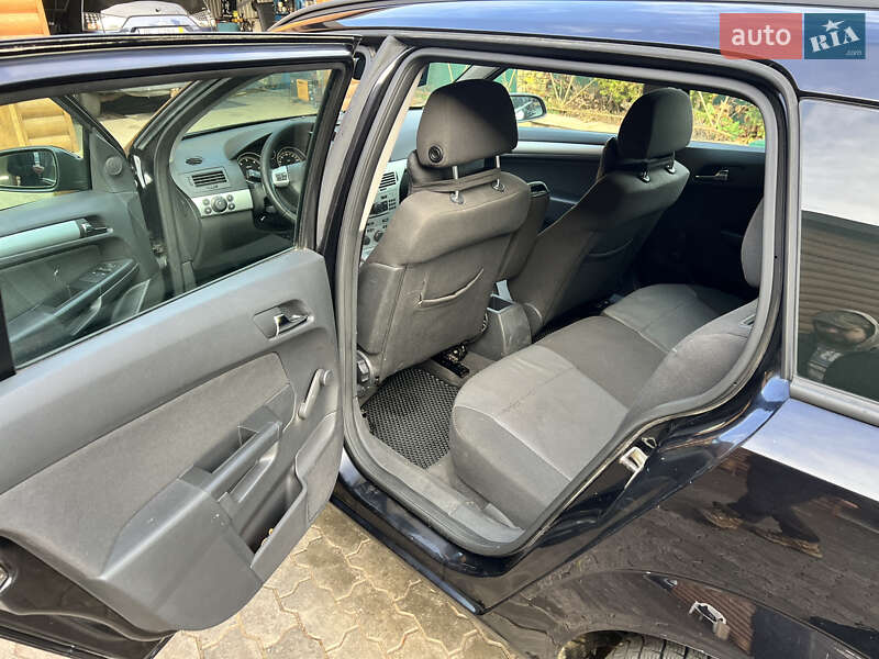 Універсал Opel Astra 2009 в Кривому Розі