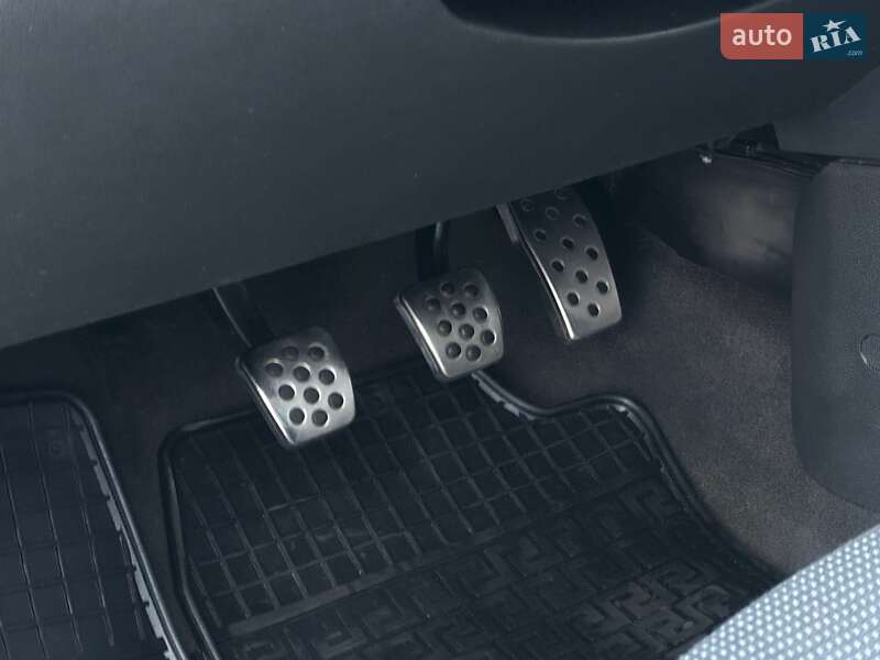 Універсал Opel Astra 2006 в Рожище