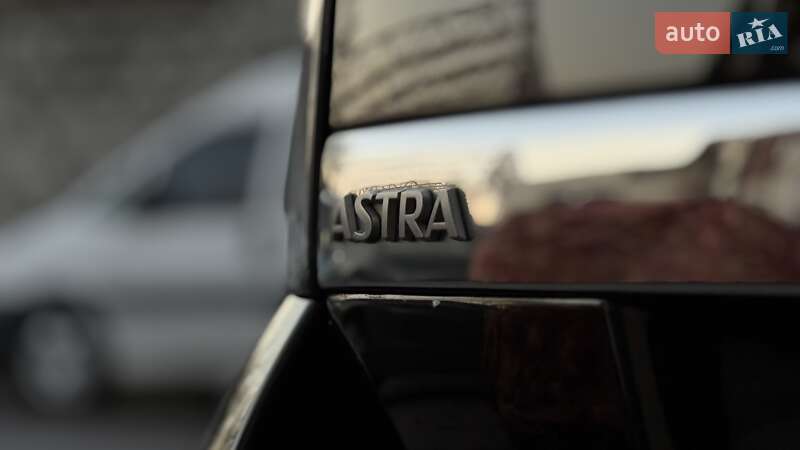 Універсал Opel Astra 2010 в Калуші