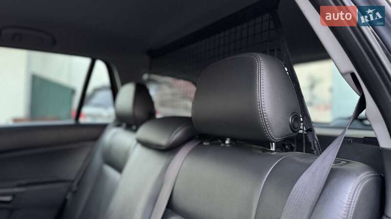 Універсал Opel Astra 2010 в Калуші