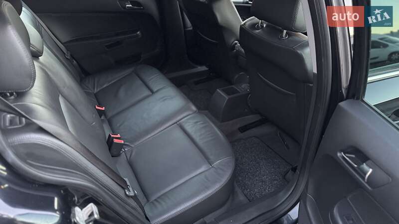 Універсал Opel Astra 2010 в Калуші