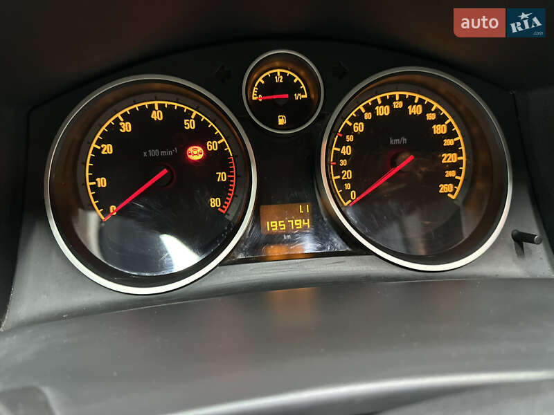 Універсал Opel Astra 2008 в Києві