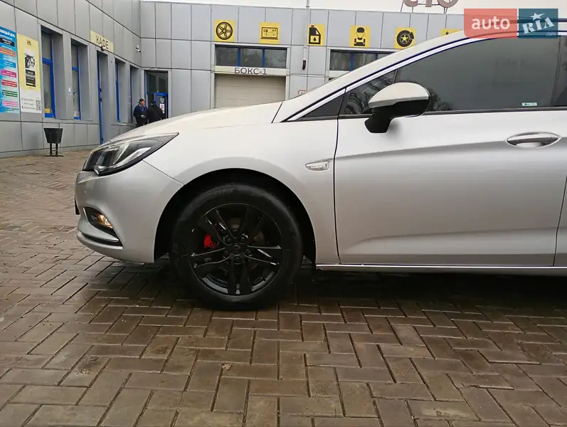 Opel Astra 2017