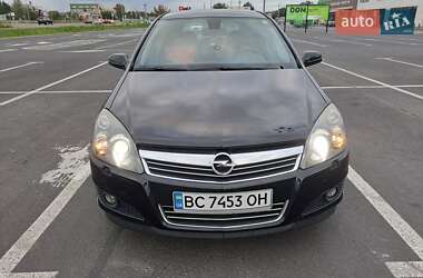 Універсал Opel Astra 2009 в Львові