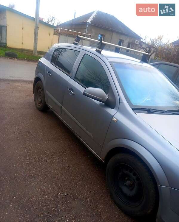 Opel Astra 2007