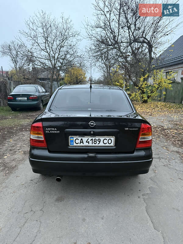 Седан Opel Astra 2008 в Кременчуці фото 8 Седан Opel Astra 2008 в Кременчуці