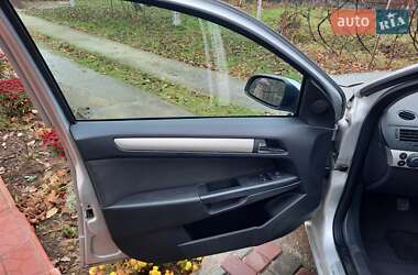 Универсал Opel Astra 2008 в Тысменице фото 27 Универсал Opel Astra 2008 в Тысменице