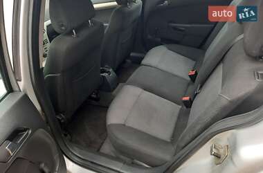 Универсал Opel Astra 2008 в Тысменице фото 29 Универсал Opel Astra 2008 в Тысменице