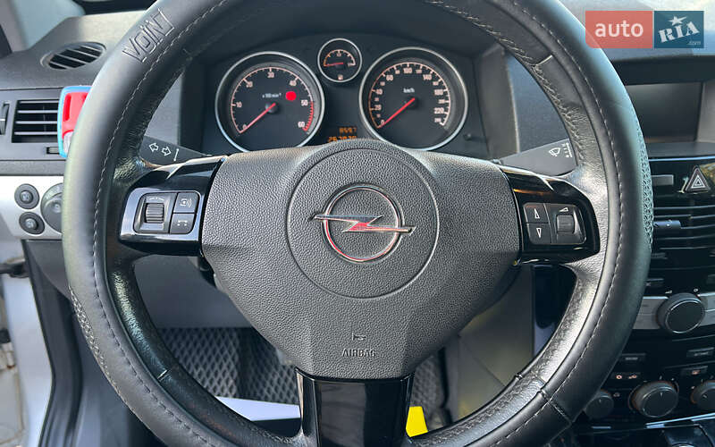 Універсал Opel Astra 2010 в Коломиї фото 12 Універсал Opel Astra 2010 в Коломиї