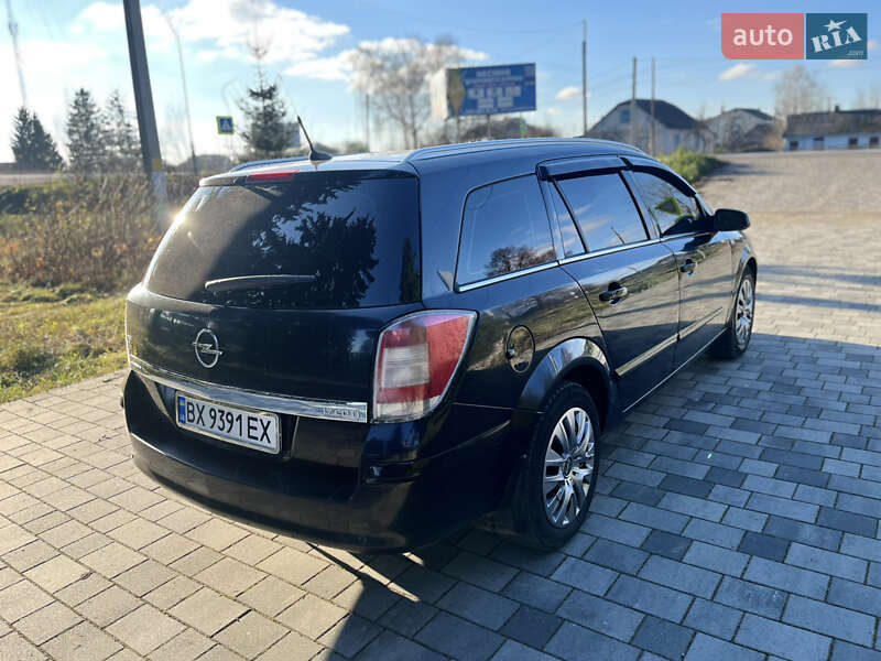 Універсал Opel Astra 2007 в Старокостянтинові