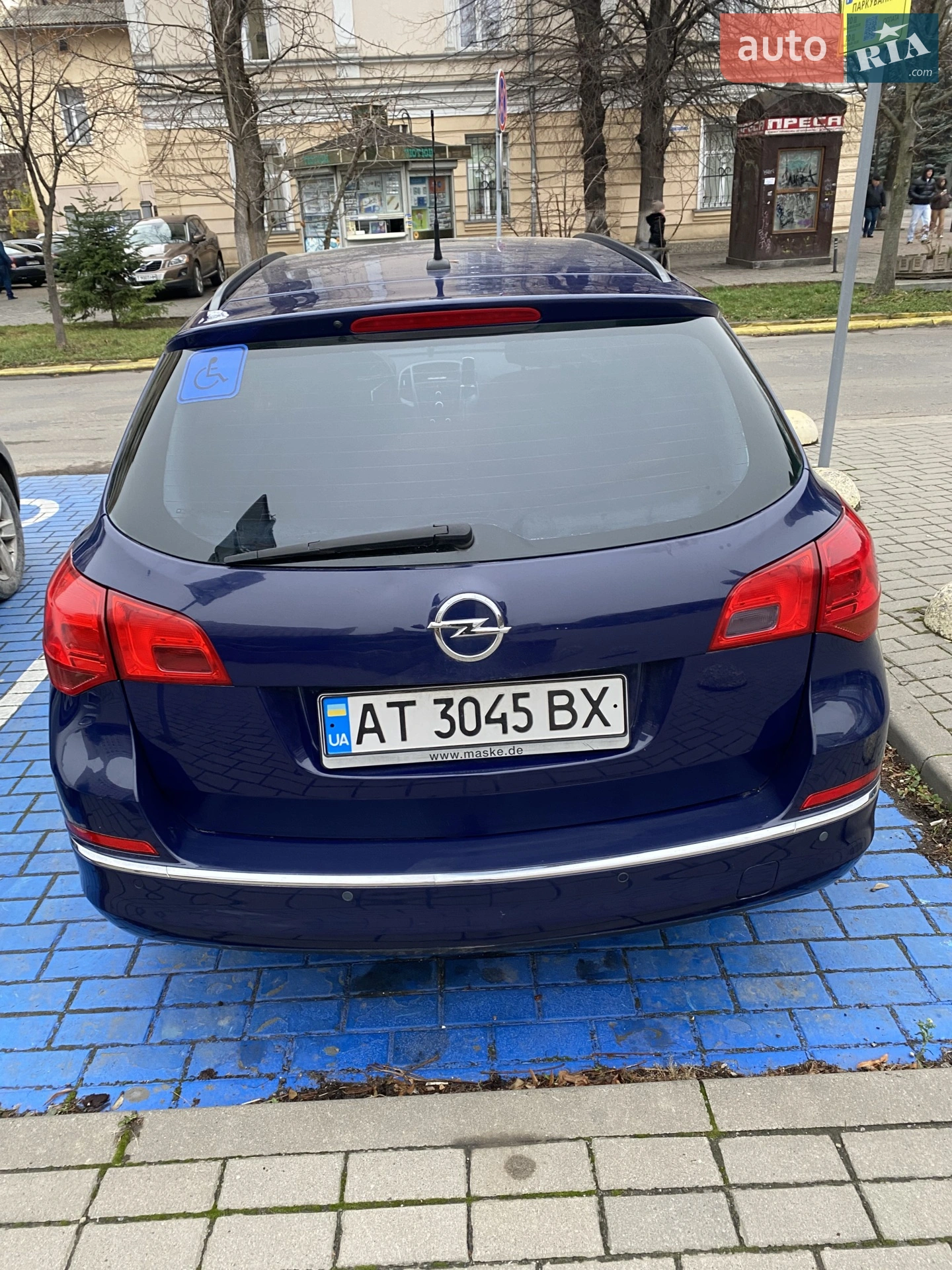 2013 Opel Astra - мініатюра 2
