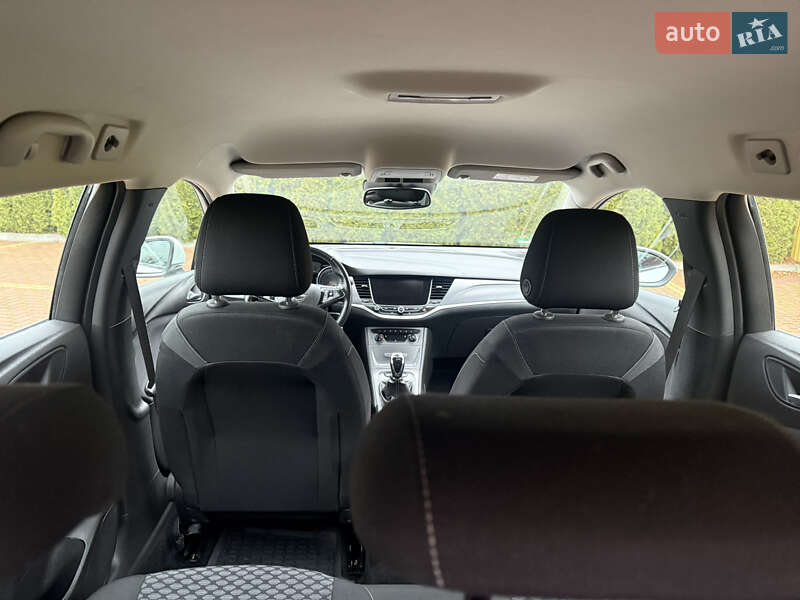 Универсал Opel Astra 2018 в Хмельницком