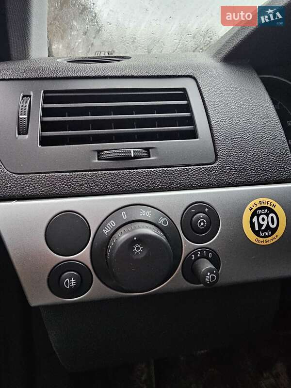 Универсал Opel Astra 2010 в Киеве фото 14 Универсал Opel Astra 2010 в Киеве
