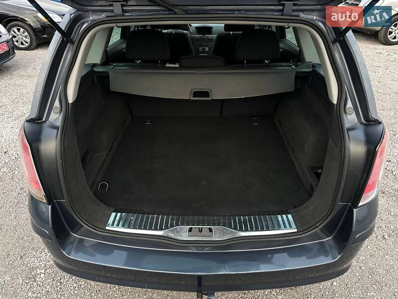 Универсал Opel Astra 2006 в Каменском