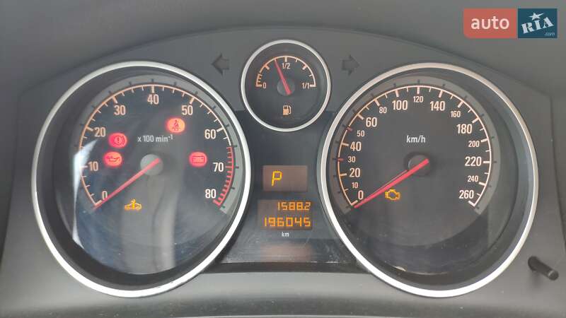 Хэтчбек Opel Astra 2008 в Южноукраинске