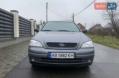 Седан Opel Astra 2008 в Виннице
