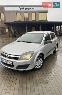 Хетчбек Opel Astra 2006 в Рівному