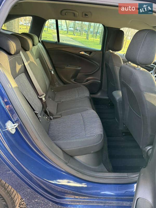 Универсал Opel Astra 2020 в Хмельницком