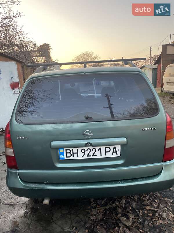 Универсал Opel Astra 1999 в Черноморске