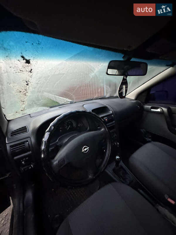 Седан Opel Astra 2008 в Кропивницькому