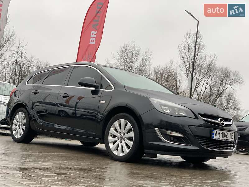 Универсал Opel Astra 2014 в Бердичеве