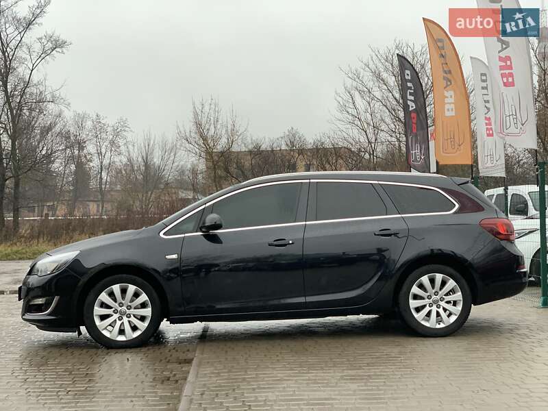 Универсал Opel Astra 2014 в Бердичеве