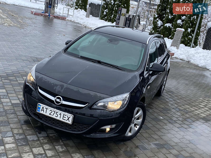 Opel Astra 2014